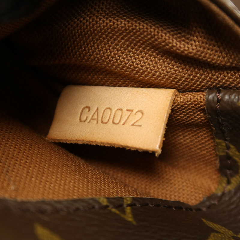 LOUIS VUITTON Monogram Pochette Gange金扣肩背袋-7