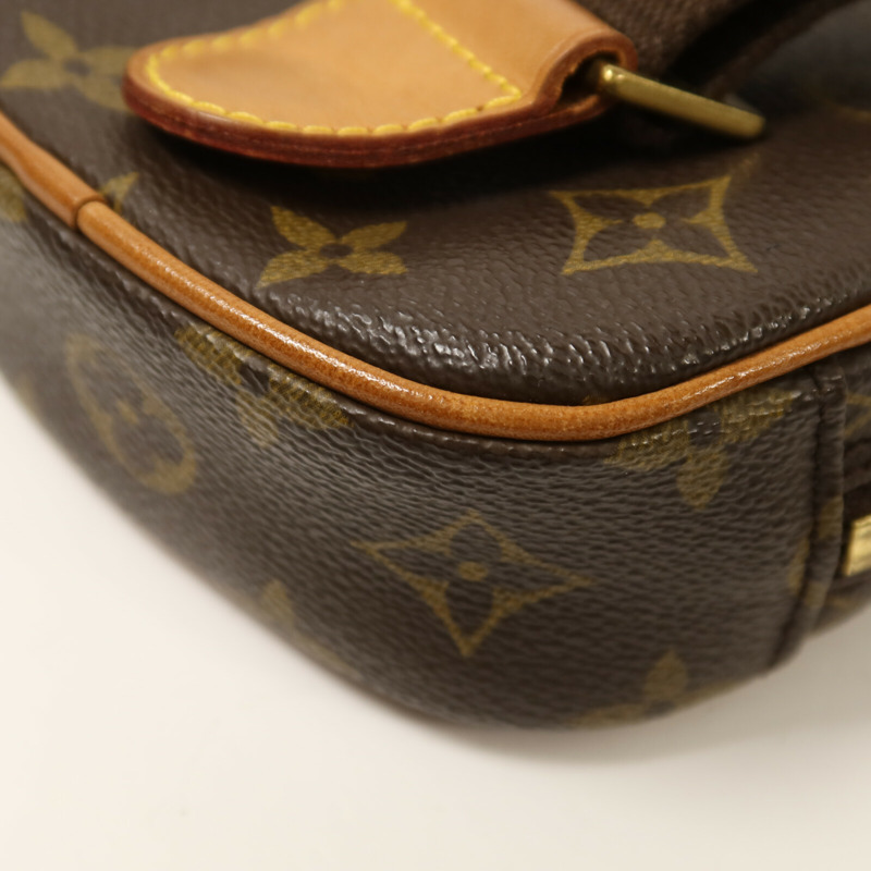 LOUIS VUITTON Monogram Pochette Gange金扣肩背袋-15