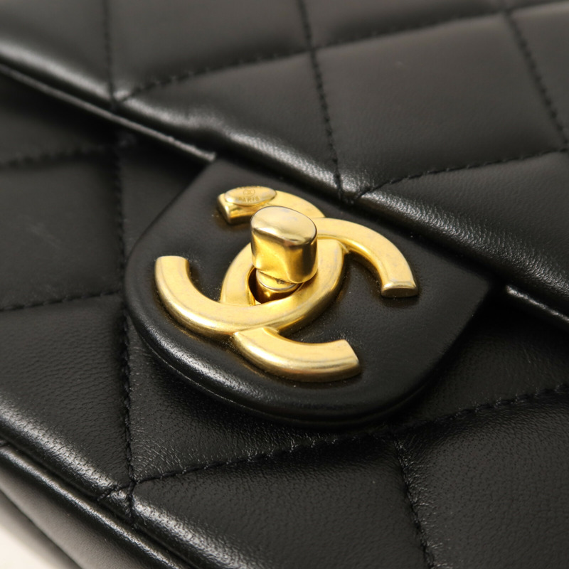 CHANEL 羊皮皮革Chain Shoulder金扣鏈帶肩背袋-9