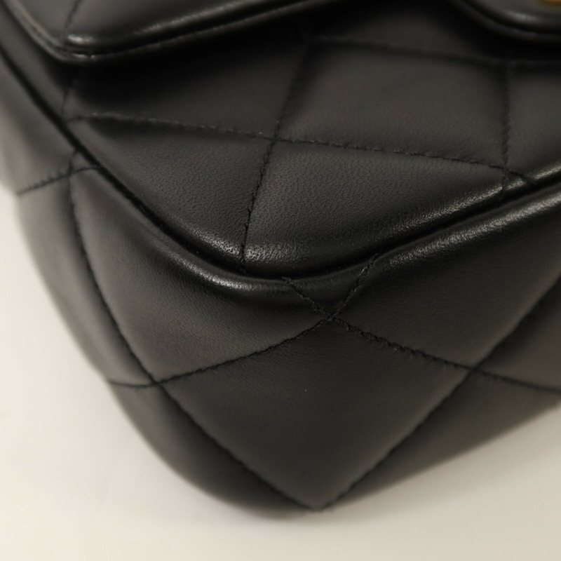 CHANEL 羊皮皮革Chain Shoulder金扣鏈帶肩背袋-11