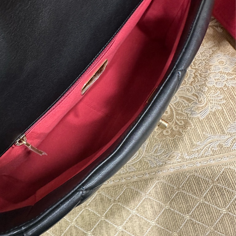 Chanel 黑羊皮大菱格紋19大型霧金釦三色鏈下蓋手提肩斜背包AS1161-8