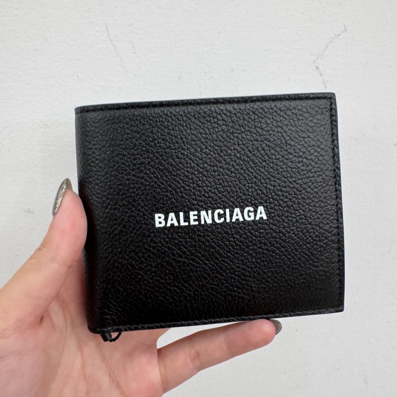 Balenciaga 黑牛皮短夾 閒置品-0