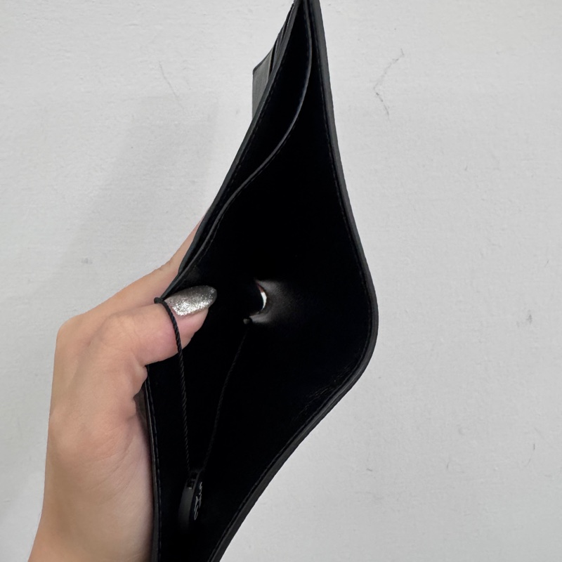 Balenciaga 黑牛皮短夾 閒置品-6