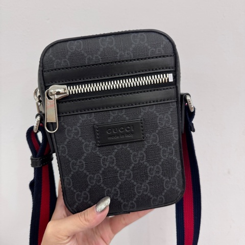 Gucci 黑灰PVC銀釦Mini日字包 近全新