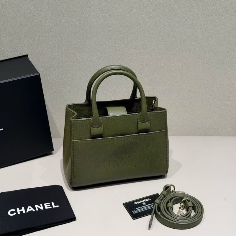 Chanel  抹茶綠 鼠尾草綠 mini 郵差斜背包荔枝紋 牛皮 27*22*10cm 99新配件塵袋保卡-6