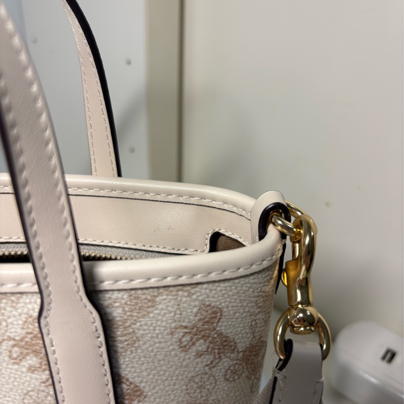 COACH 官方直營 CITY 馬車圖案/經典Logo迷你托特包 手提包、斜背包-11