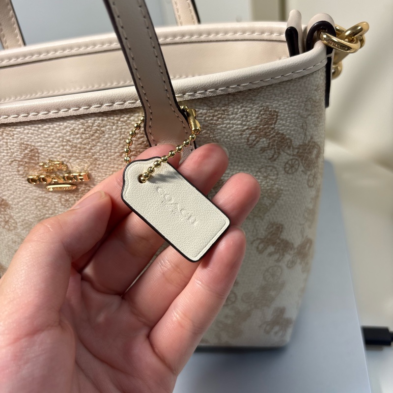 COACH 官方直營 CITY 馬車圖案/經典Logo迷你托特包 手提包、斜背包-13