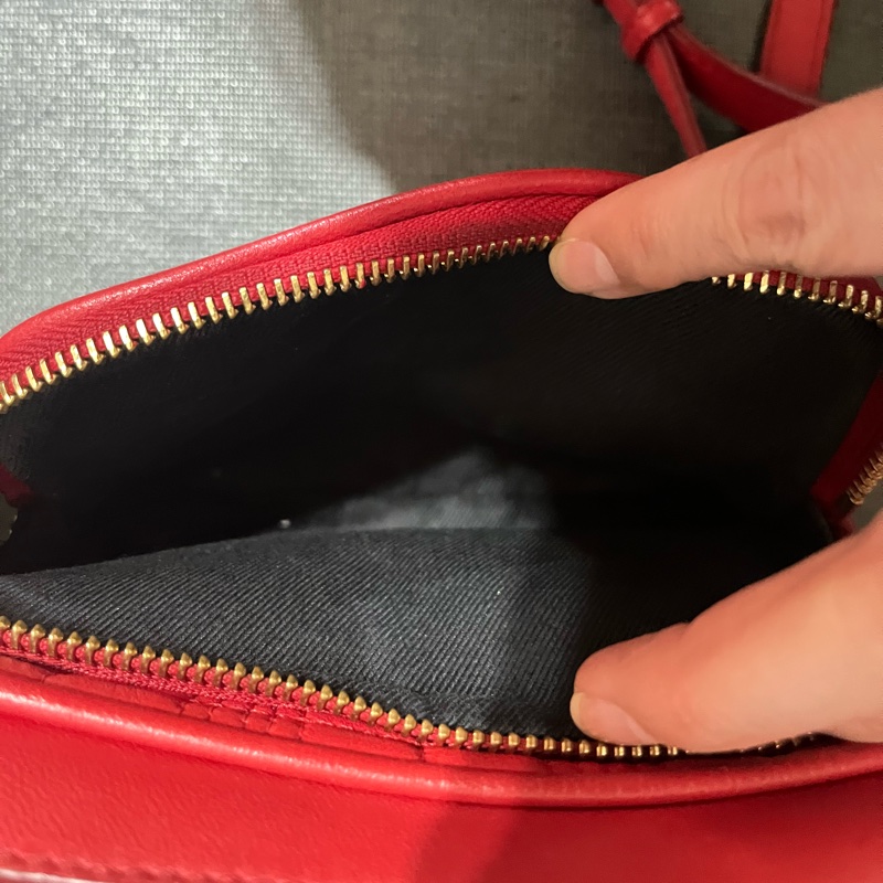 BURBERRY Lola TB字母絎縫羔羊皮鍊帶相機包#小#紅色-12