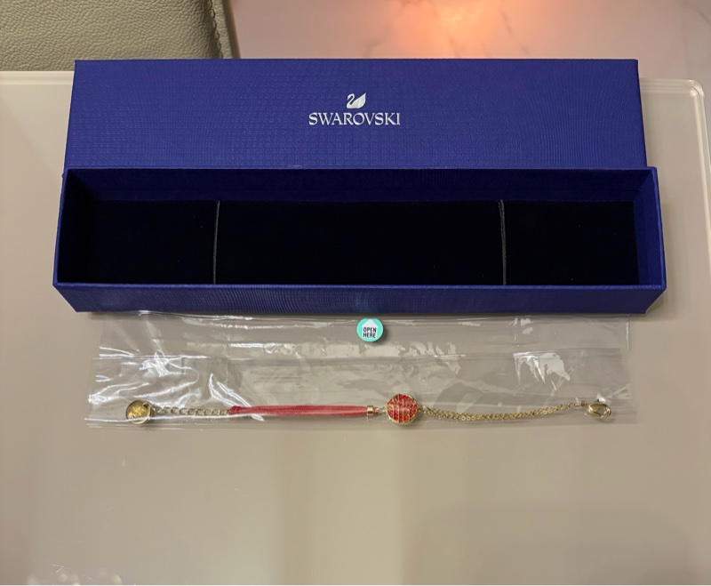 Swarovski限量故宮聯名款福字紅色幸運手鏈-8