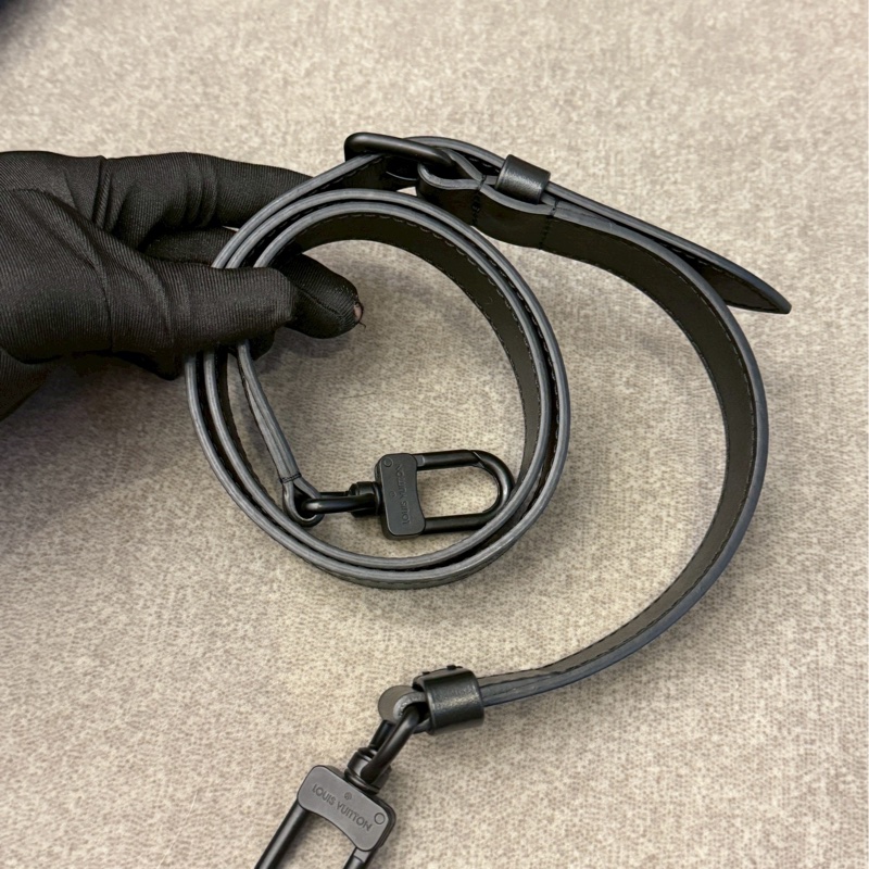 LV黑老花大號公事包-7