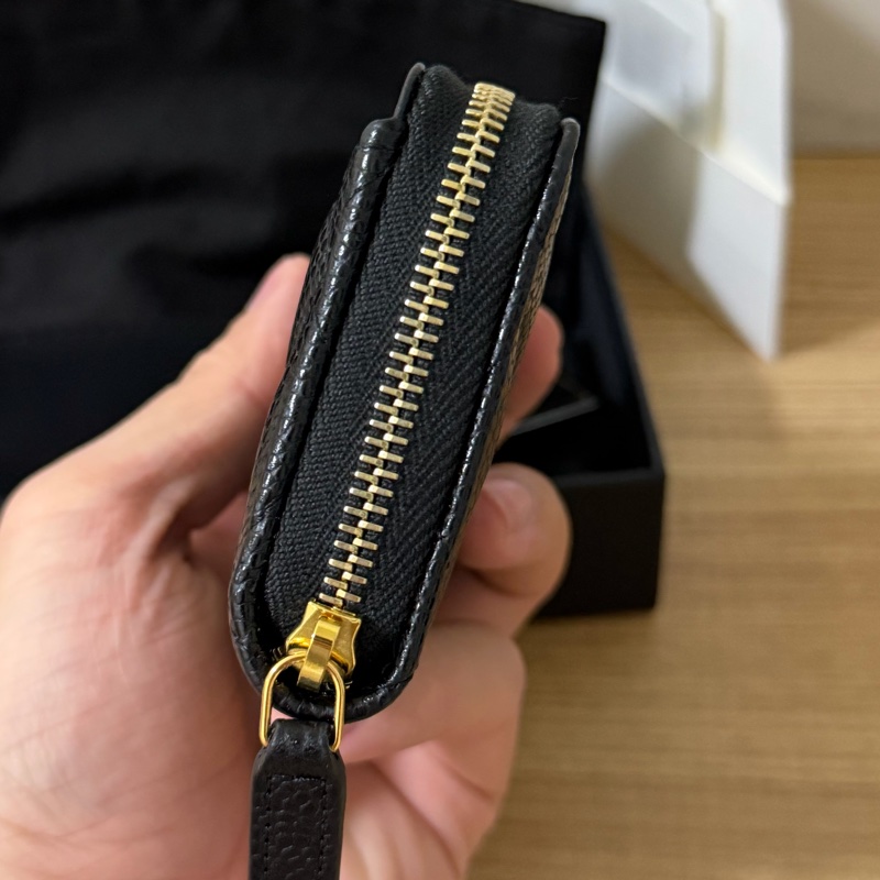 (全新)香奈兒 黑金荔枝皮ㄇ拉零錢包/短夾-5