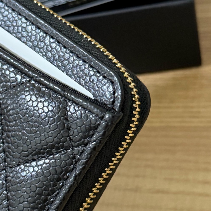 (全新)香奈兒 黑金荔枝皮ㄇ拉零錢包/短夾-14