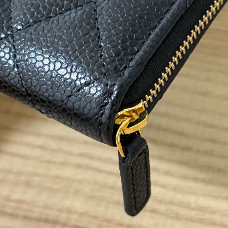 (全新)香奈兒 黑金荔枝皮ㄇ拉零錢包/短夾-17