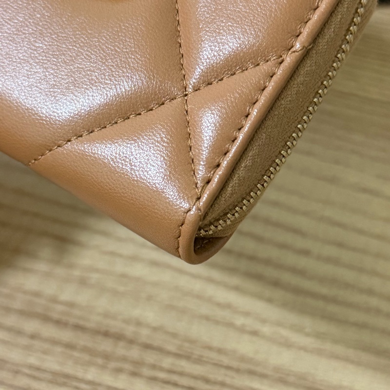 （全新）香奈兒 ㄇ拉零錢包 晶片款-11