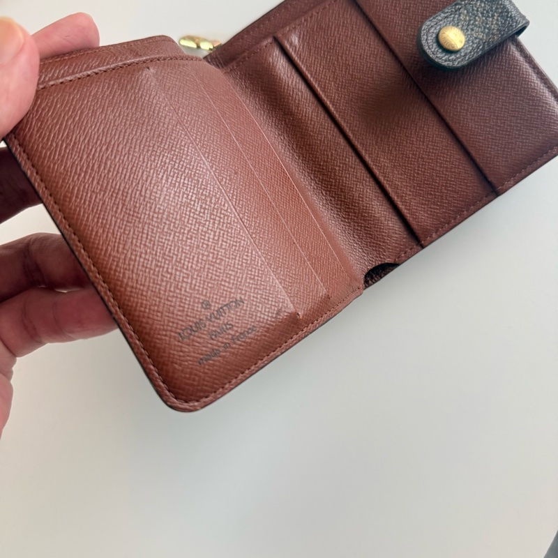 ✔️LV Louis Vuitton 路易威登 Monogram M61667 老花金釦拉鏈短夾-6