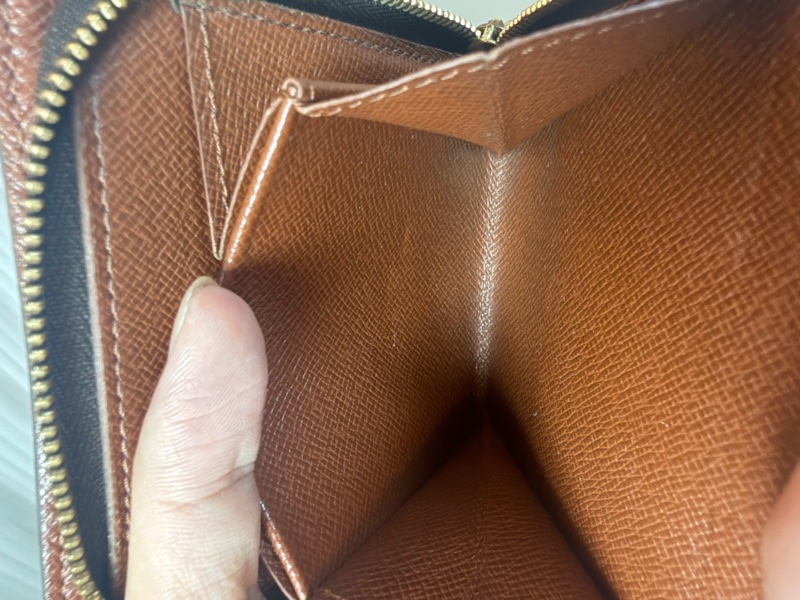 ✔️LV Louis Vuitton 路易威登 Monogram M61667 老花金釦拉鏈短夾-16