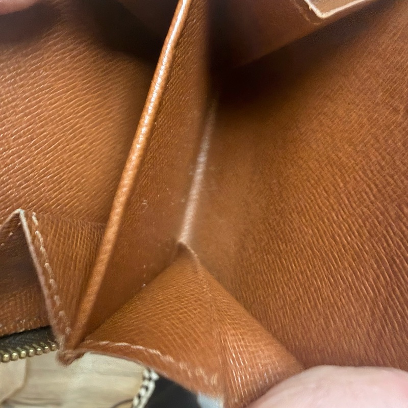 ✔️LV Louis Vuitton 路易威登 Monogram M61667 老花金釦拉鏈短夾-36