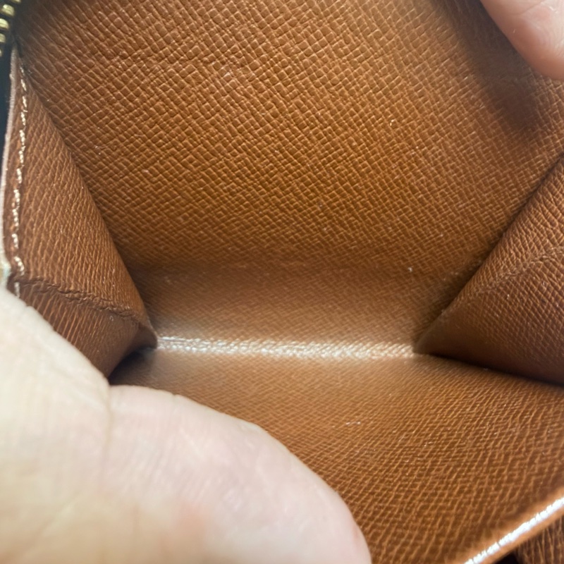 ✔️LV Louis Vuitton 路易威登 Monogram M61667 老花金釦拉鏈短夾-38