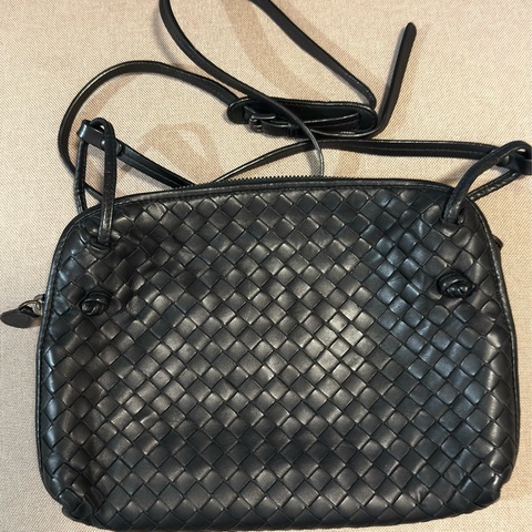 Bottega Veneta 側背包