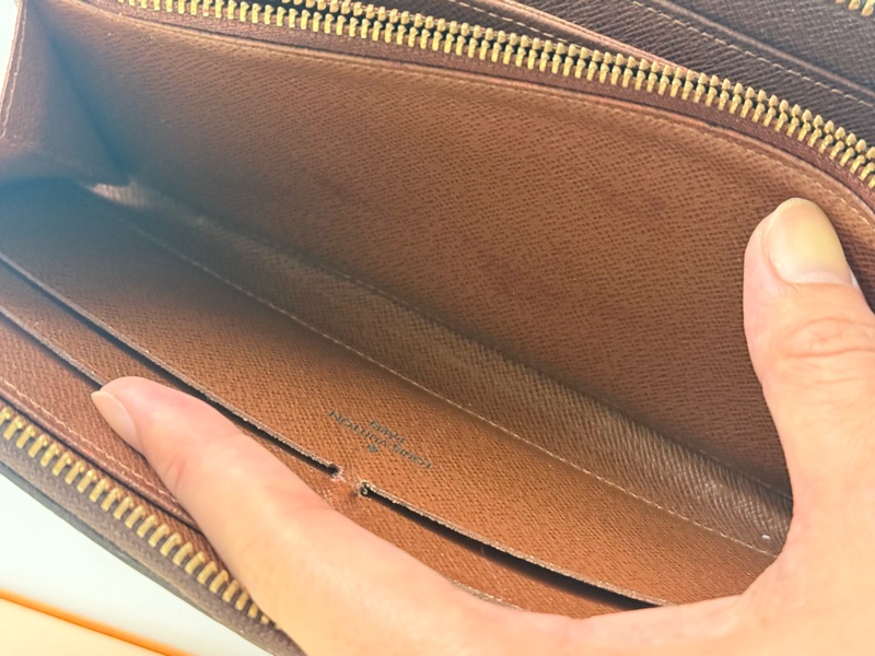 ✔️LV Louis Vuitton 路易威登 Monogram 拉鍊長夾-50