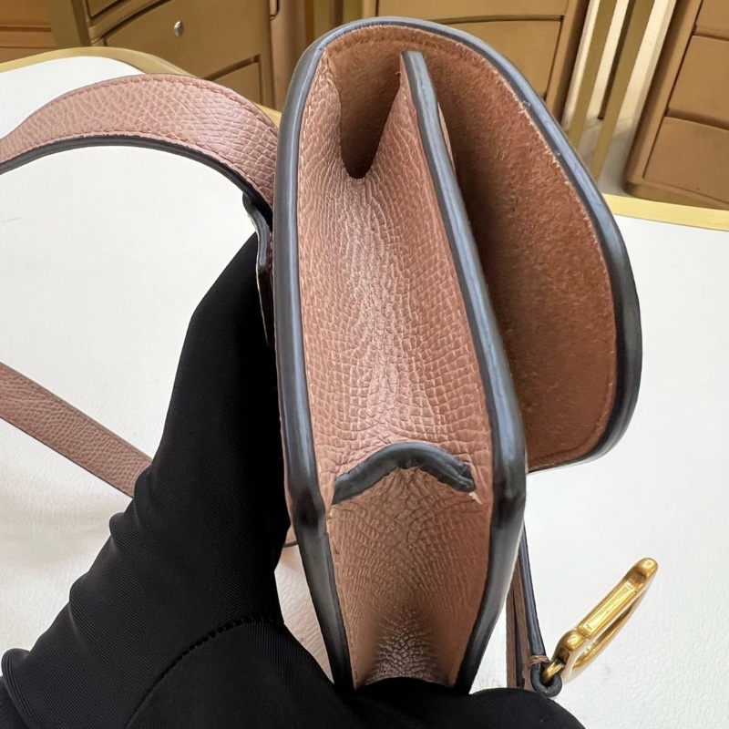 🎀 【極致優雅．近新珍藏】Dior Saddle 馬鞍粒面小牛皮腰包 / 附皮帶 🎀-4