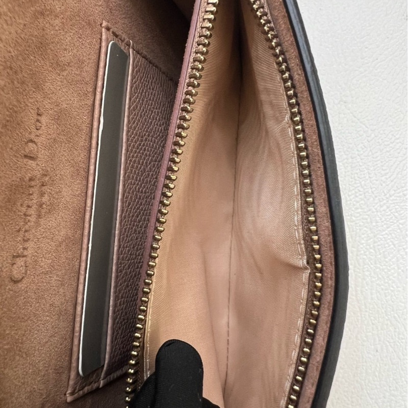 🎀 【極致優雅．近新珍藏】Dior Saddle 馬鞍粒面小牛皮腰包 / 附皮帶 🎀-16