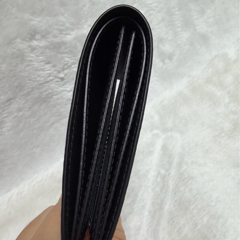 ▫️99新全新閒置品▫️LV黑老花短夾-13