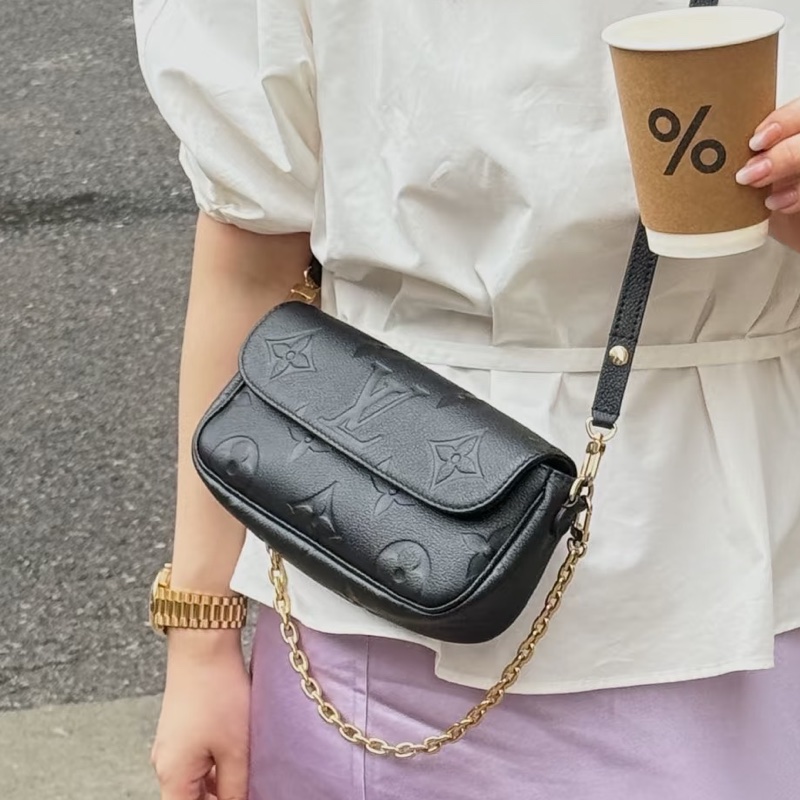 低價出售❤️‍🔥99新🆕Lv路易威登全皮黑色老花壓紋IVY包鏈條包單肩斜挎腋下包-0