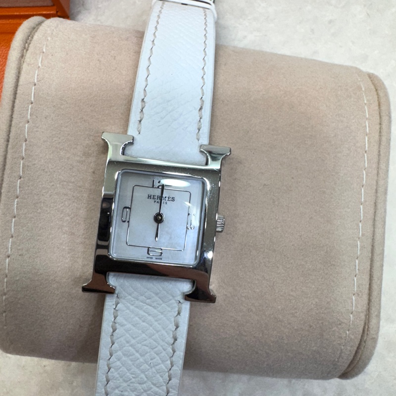 Hermes 愛馬仕銀色錶框白色牛皮 Heure H25mm手錶 HH1.210-3