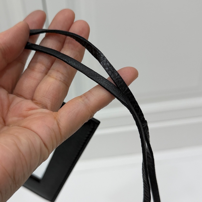 Balenciaga 巴黎世家 ponpon 經典 黑色 金釦 水桶包 機車包 手提包 斜背包 側背包 肩背包-37