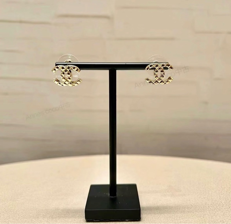 香奈兒 coco crush 平替版金色格菱紋垂墜雙C耳環-2