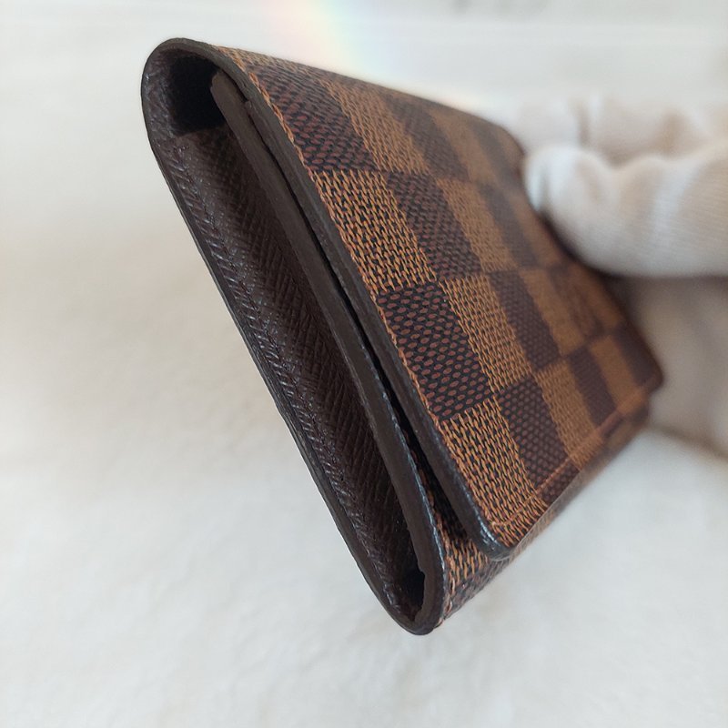 LV🌈現品實拍🌈 N62920咖棋盤格名片／信用卡夾包~二手品-22