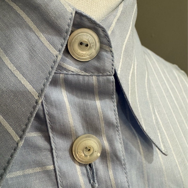 《新歡舊愛》近新CHANEL香奈兒淺海洋藍條紋休閒襯衫背心34/XS-6