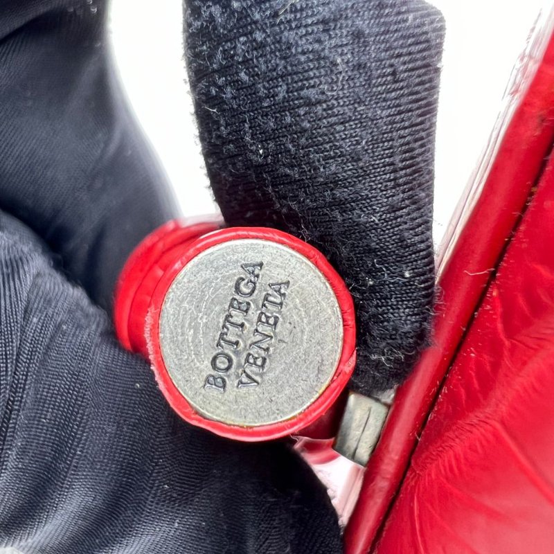 Bottega Veneta Knot 手拿包-15