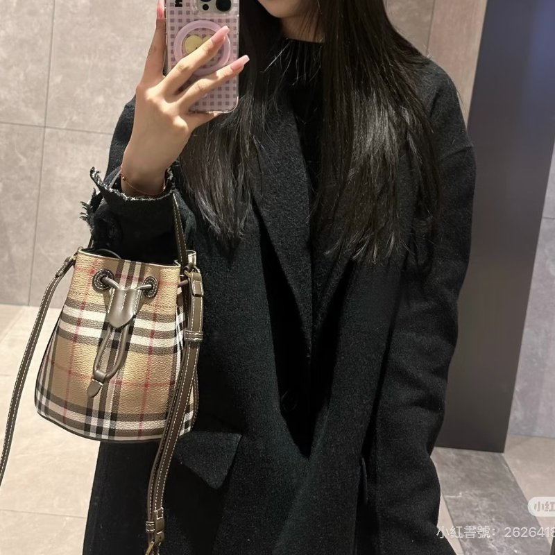 BURBERRY 英倫格紋迷你水桶包-0