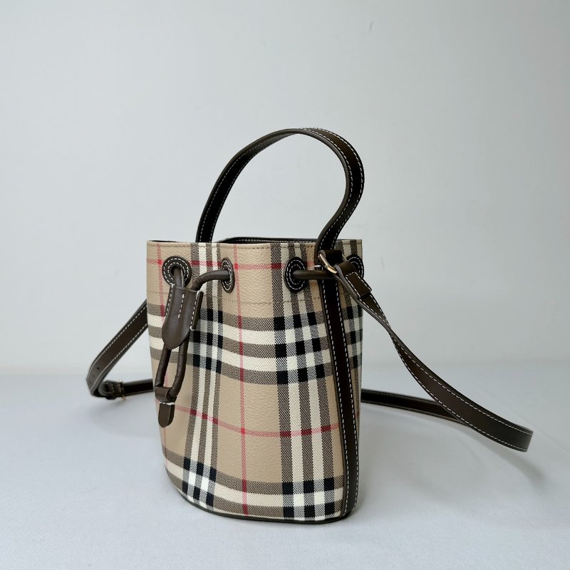 BURBERRY 英倫格紋迷你水桶包-3