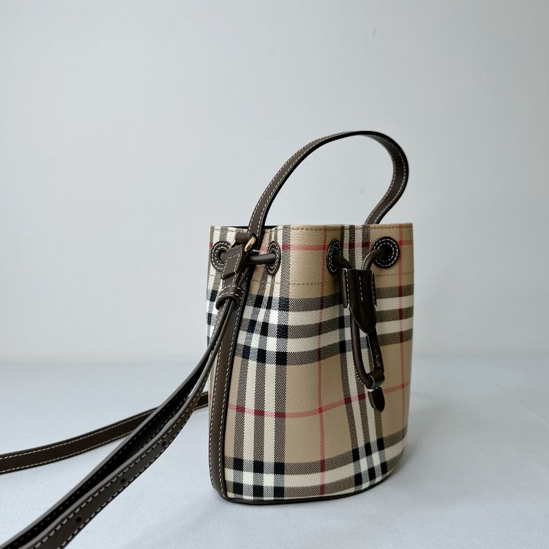 BURBERRY 英倫格紋迷你水桶包-4