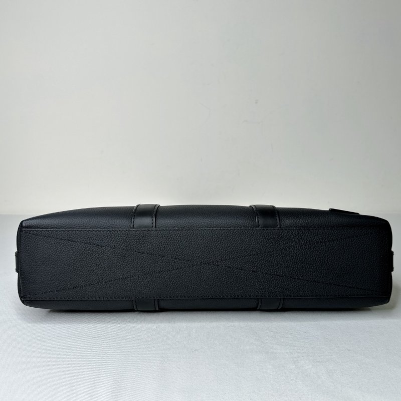 LV Takeoff全皮革電腦公事包-9