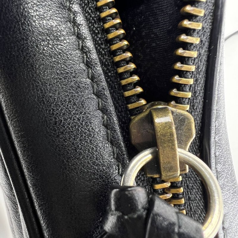 Gucci GG Marmont 迷你相機包-17