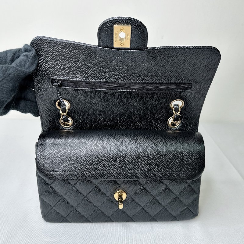 CHANEL 黑金荔枝牛Coco 23-6