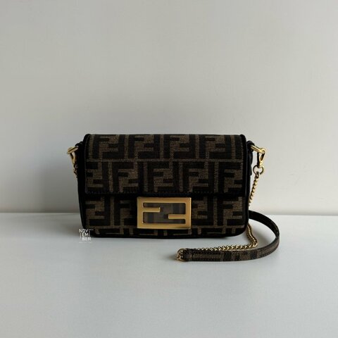 閒置新🤎 Fendi 芬迪 Baguette Mini 老花迷你法棍包🥖