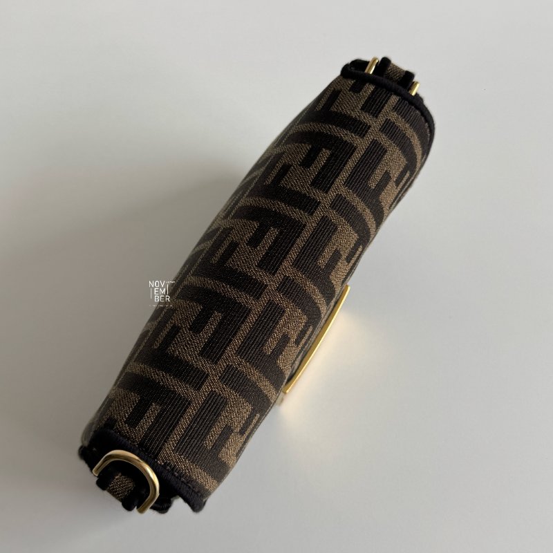 閒置新🤎 Fendi 芬迪 Baguette Mini 老花迷你法棍包🥖-3