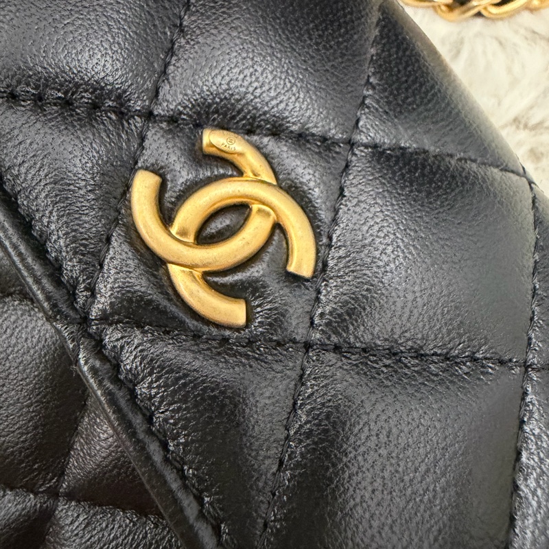 Chanel 珍珠湯圓小包-15