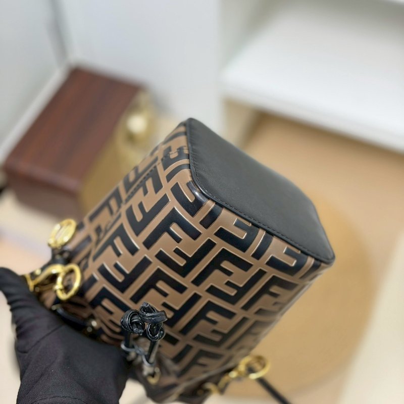 🏷Fendi 芬迪.Mon Tresor 老花水桶包-4
