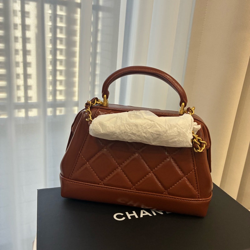 Chanel 醫生包 焦糖色 全新品-1
