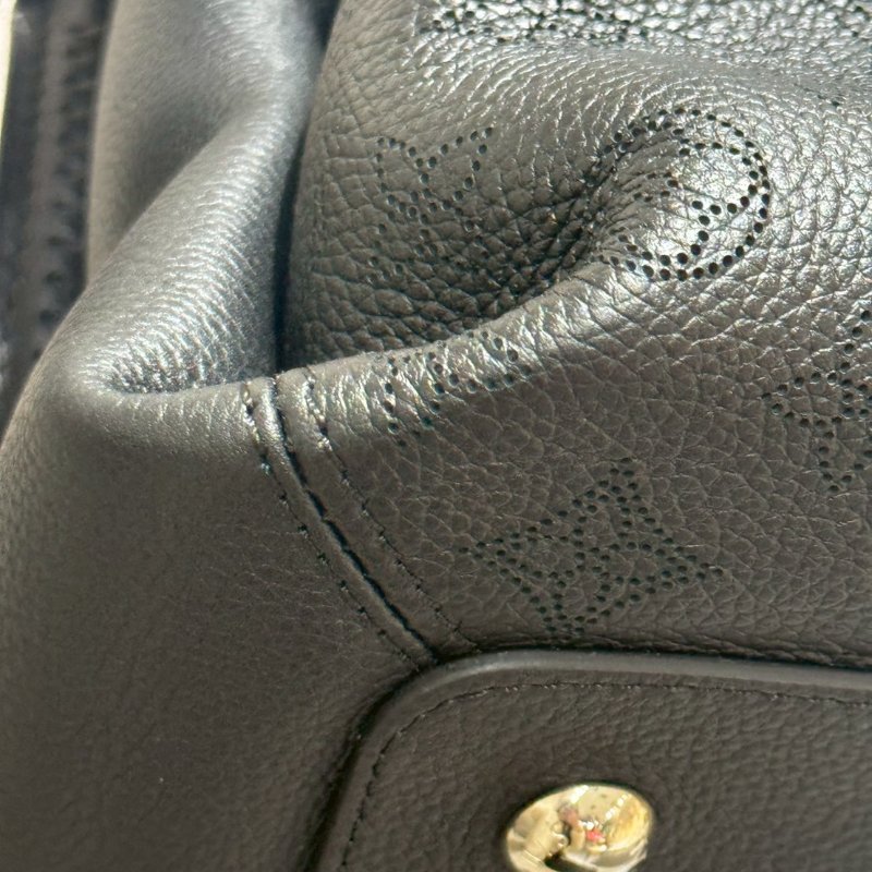 Louis Vuitton 鏤孔小牛皮兩用手拿包 晶片款-12