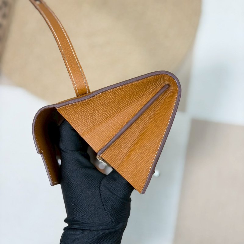 🏷Hermes 愛馬仕.Kelly to go Epsom D刻-26