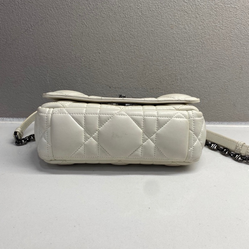 迪奧/Dior caro小號白色泡芙鏈條包 槍黑金屬五金 23年內標-2