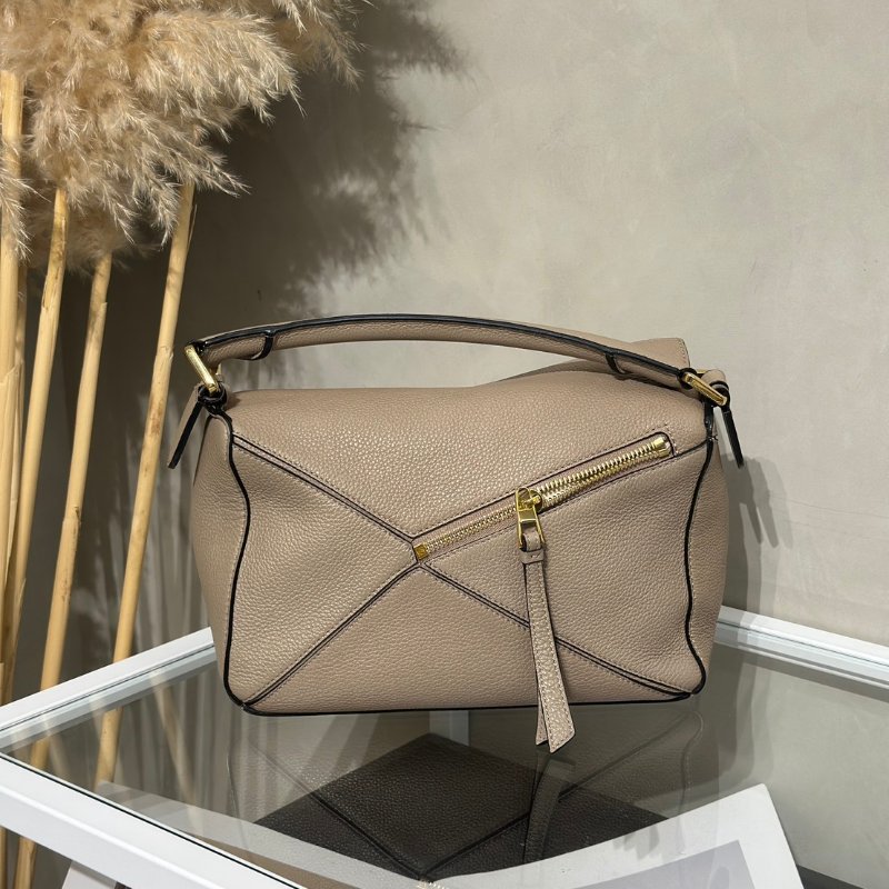 LOEWE Puzzle小牛皮手袋 - 小號沙色-4