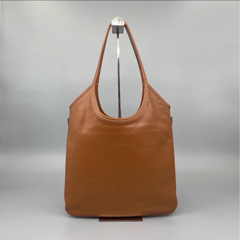 #MIUMIU 缪缪 🍪🍪98新 焦糖色ivy托特包 尺寸35*33-10